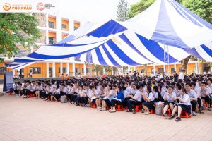 Hướng nghiệp - Phu Xuan School (1)