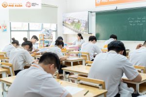 Thi tốt nghiệp - Phu Xuan School