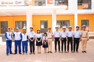 An toàn giao thông - Phu Xuan School