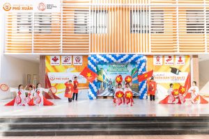 Phủ xanh trường học - Phu Xuan School