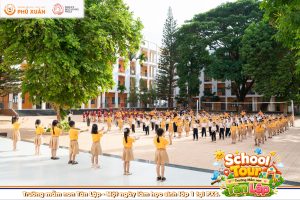 School Tour - Phu Xuan School 