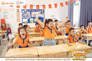 School Tour - Phu Xuan School