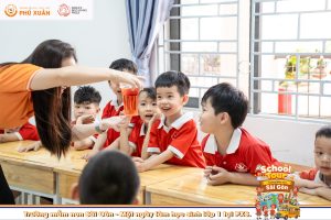 School tour Sài Gòn